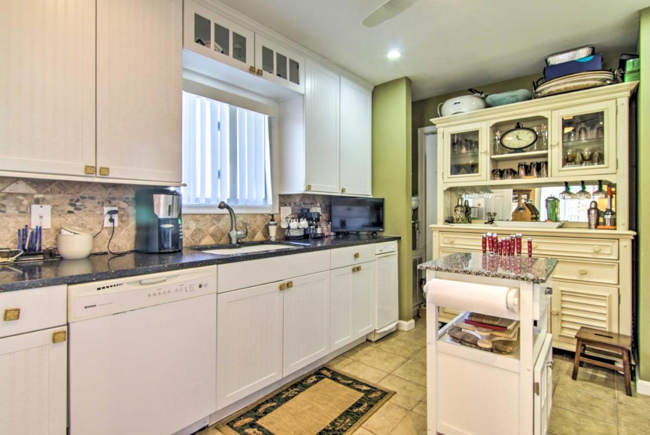 Berlin Home With Patio, 9 Mi To Ocean City Beaches Εξωτερικό φωτογραφία